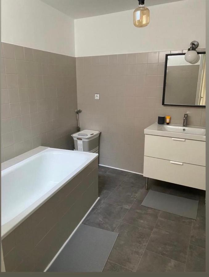 Appartement De Charme Au Coeur Du Centre Ville . Millau Zewnętrze zdjęcie